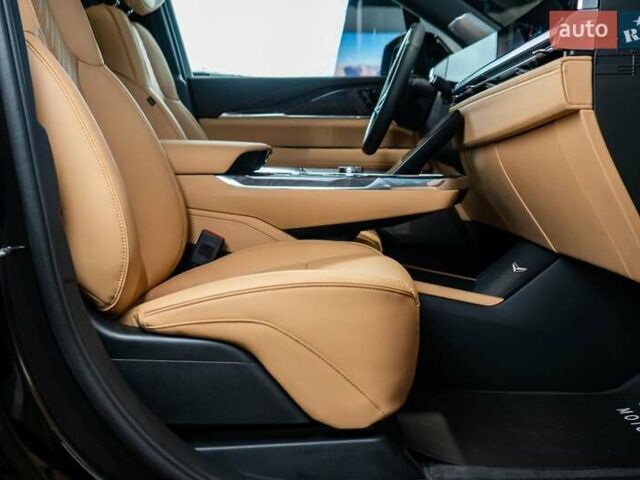 Чорний Каділак Escalade IQ, об'ємом двигуна 0 л та пробігом 1 тис. км за 169000 $, фото 46 на Automoto.ua