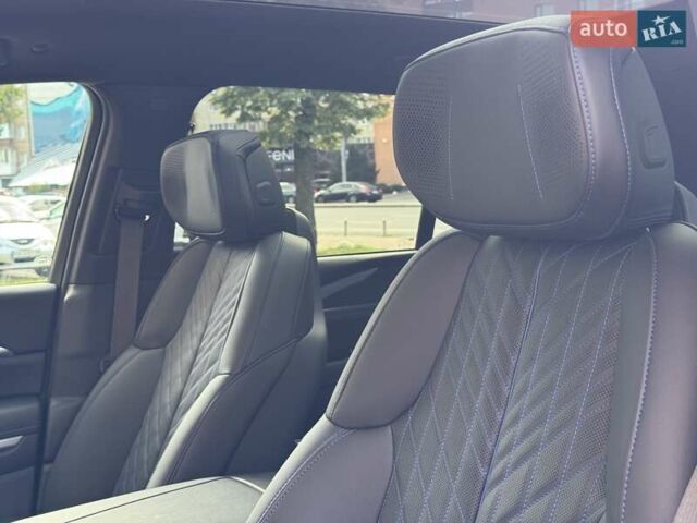 Чорний Каділак Escalade IQ, об'ємом двигуна 0 л та пробігом 1 тис. км за 155000 $, фото 20 на Automoto.ua