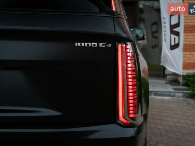 Чорний Каділак Escalade IQ, об'ємом двигуна 0 л та пробігом 1 тис. км за 169000 $, фото 11 на Automoto.ua