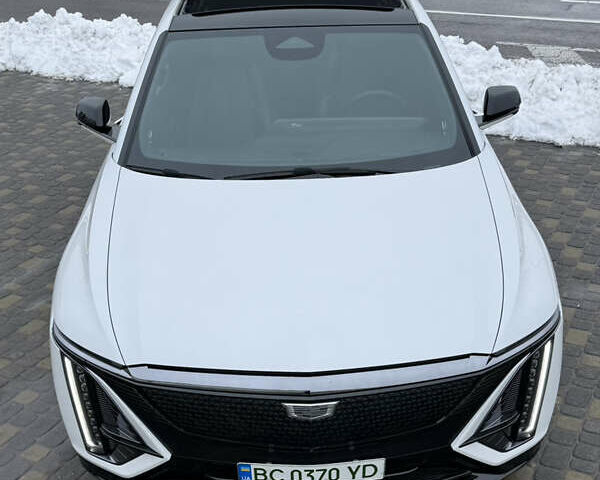 Белый Кадиллак Lyriq, объемом двигателя 0 л и пробегом 24 тыс. км за 57000 $, фото 6 на Automoto.ua