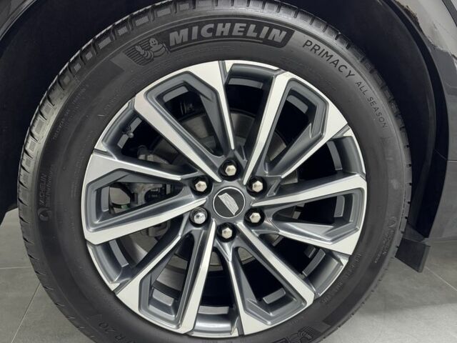 Черный Кадиллак Lyriq, объемом двигателя 0 л и пробегом 15 тыс. км за 1130 $, фото 4 на Automoto.ua