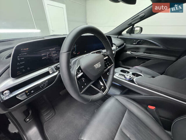 Кадиллак Lyriq 2023 в Днепре (Днепропетровске) на Automoto.ua Черный Кадиллак Lyriq, объемом двигателя 0 л и пробегом 15 тыс. км за 47000 $, фото 35 на Automoto.ua