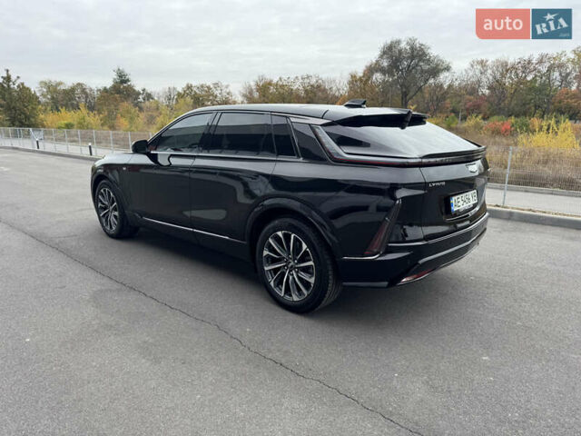 Кадиллак Lyriq 2023 в Днепре (Днепропетровске) на Automoto.ua Черный Кадиллак Lyriq, объемом двигателя 0 л и пробегом 15 тыс. км за 47000 $, фото 5 на Automoto.ua