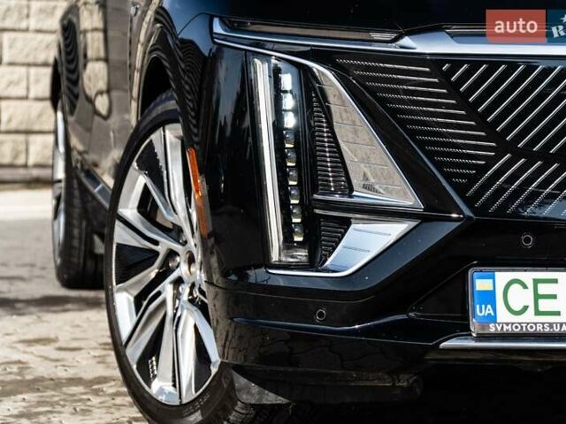 Черный Кадиллак Lyriq, объемом двигателя 0 л и пробегом 40 тыс. км за 39900 $, фото 34 на Automoto.ua