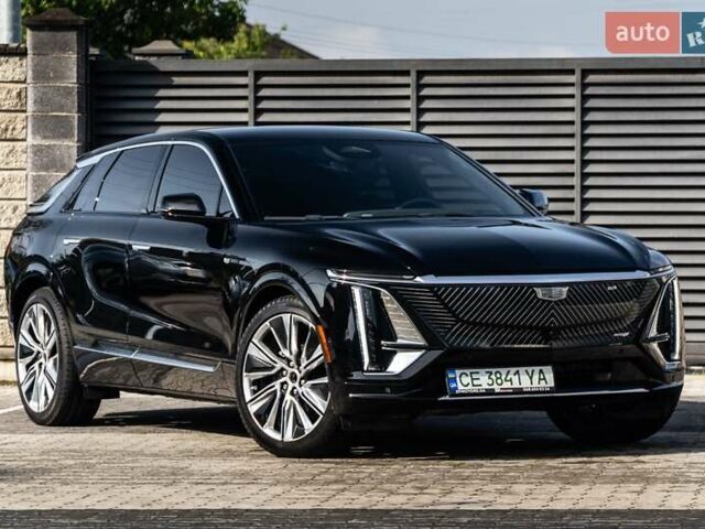 Черный Кадиллак Lyriq, объемом двигателя 0 л и пробегом 40 тыс. км за 39900 $, фото 5 на Automoto.ua