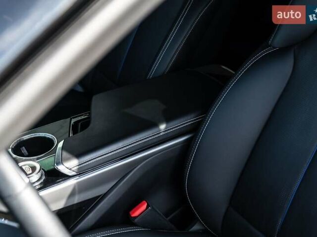 Черный Кадиллак Lyriq, объемом двигателя 0 л и пробегом 40 тыс. км за 39900 $, фото 27 на Automoto.ua