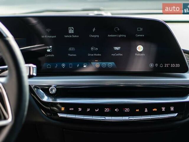 Черный Кадиллак Lyriq, объемом двигателя 0 л и пробегом 40 тыс. км за 39900 $, фото 18 на Automoto.ua