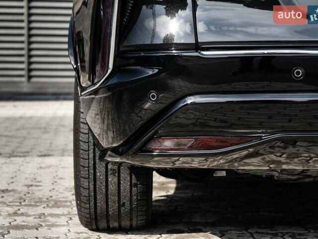 Черный Кадиллак Lyriq, объемом двигателя 0 л и пробегом 40 тыс. км за 39900 $, фото 8 на Automoto.ua