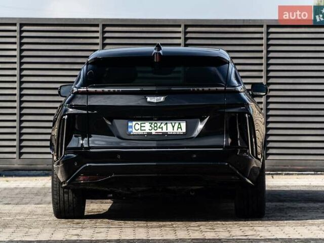 Черный Кадиллак Lyriq, объемом двигателя 0 л и пробегом 40 тыс. км за 39900 $, фото 1 на Automoto.ua