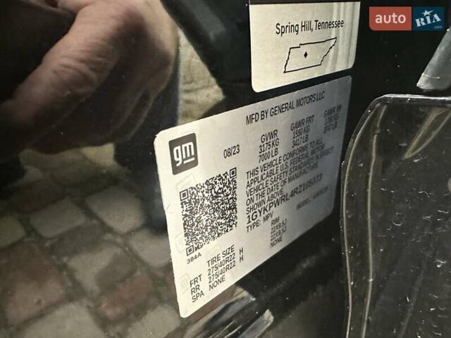 Чорний Каділак Lyriq, об'ємом двигуна 0 л та пробігом 23 тис. км за 49990 $, фото 3 на Automoto.ua