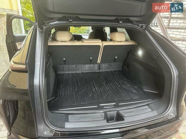 Чорний Каділак Lyriq, об'ємом двигуна 0 л та пробігом 23 тис. км за 49990 $, фото 14 на Automoto.ua