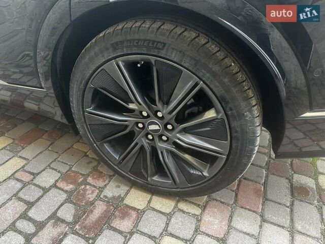 Чорний Каділак Lyriq, об'ємом двигуна 0 л та пробігом 23 тис. км за 49990 $, фото 24 на Automoto.ua