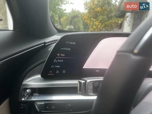 Чорний Каділак Lyriq, об'ємом двигуна 0 л та пробігом 23 тис. км за 49990 $, фото 10 на Automoto.ua
