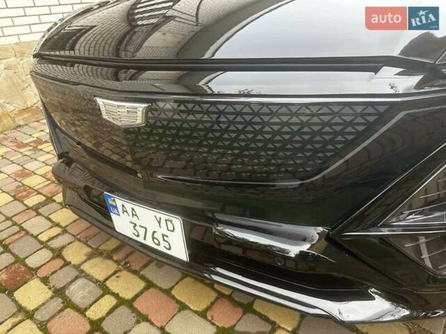 Чорний Каділак Lyriq, об'ємом двигуна 0 л та пробігом 23 тис. км за 49990 $, фото 4 на Automoto.ua