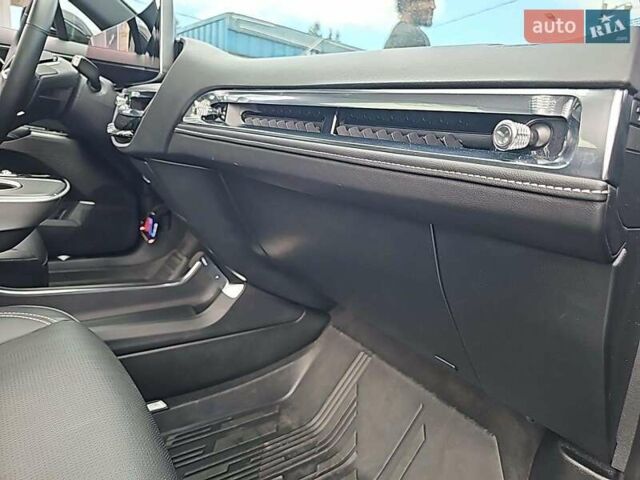 Кадиллак Lyriq 2024 в Кривом Роге на Automoto.ua Черный Кадиллак Lyriq, объемом двигателя 0 л и пробегом 55 тыс. км за 30000 $, фото 8 на Automoto.ua