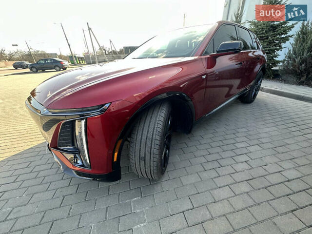 Червоний Каділак Lyriq, об'ємом двигуна 0 л та пробігом 7 тис. км за 49999 $, фото 17 на Automoto.ua