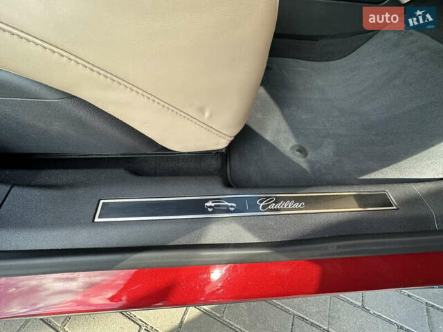 Червоний Каділак Lyriq, об'ємом двигуна 0 л та пробігом 7 тис. км за 49999 $, фото 43 на Automoto.ua