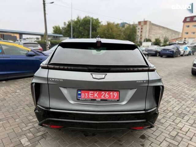 Кадиллак Lyriq 2022 в Луцке на Automoto.ua Кадиллак Lyriq, объемом двигателя 0 л и пробегом 28 тыс. км за 26500 $, фото 6 на Automoto.ua