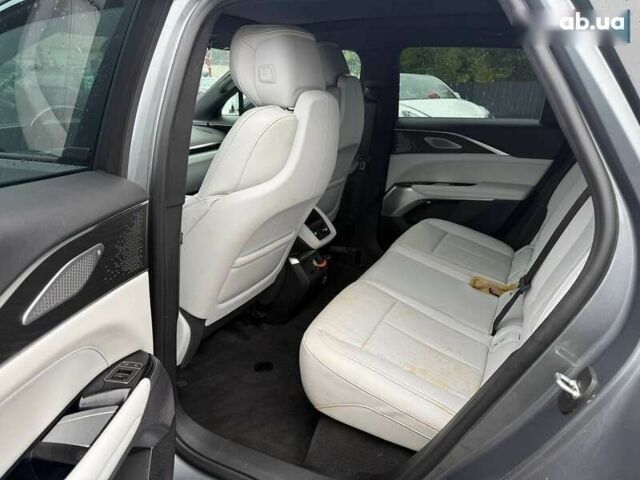 Кадиллак Lyriq 2022 в Луцке на Automoto.ua Кадиллак Lyriq, объемом двигателя 0 л и пробегом 28 тыс. км за 26500 $, фото 8 на Automoto.ua