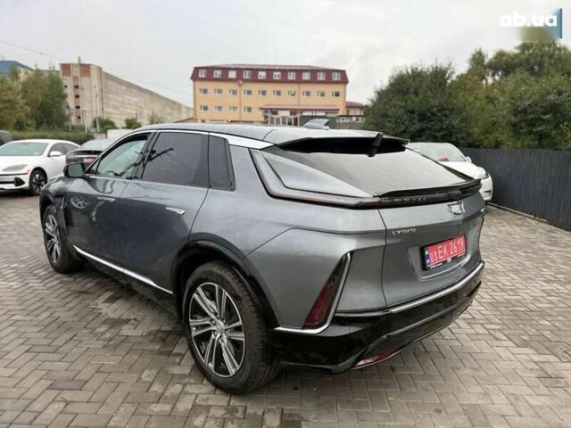 Кадиллак Lyriq 2022 в Луцке на Automoto.ua Кадиллак Lyriq, объемом двигателя 0 л и пробегом 28 тыс. км за 26500 $, фото 5 на Automoto.ua