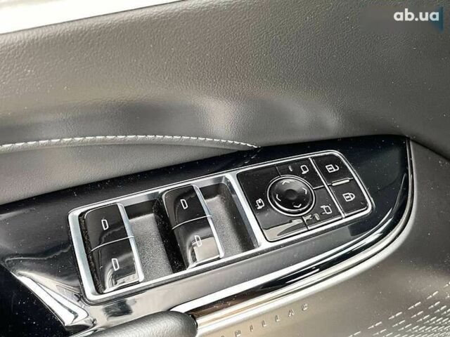 Кадиллак Lyriq, объемом двигателя 0 л и пробегом 10 тыс. км за 45500 $, фото 16 на Automoto.ua