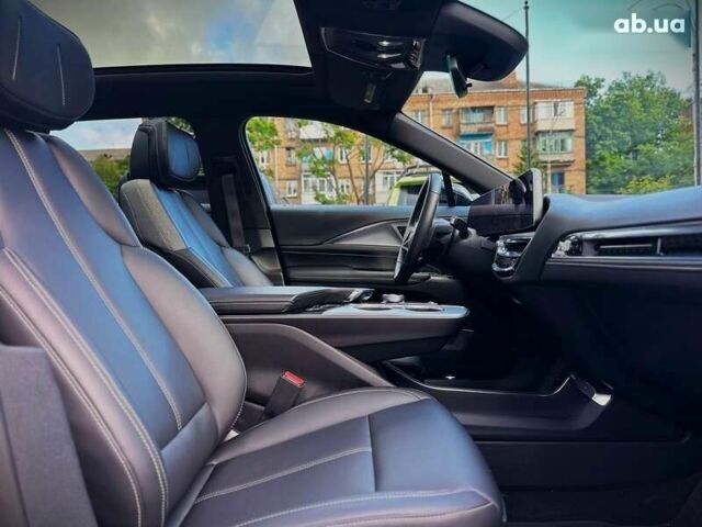 Кадиллак Lyriq, объемом двигателя 0 л и пробегом 9 тыс. км за 45500 $, фото 28 на Automoto.ua