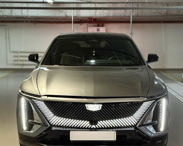 Серый Кадиллак Lyriq, объемом двигателя 0 л и пробегом 88 тыс. км за 33900 $, фото 10 на Automoto.ua