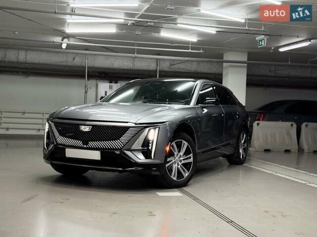 Серый Кадиллак Lyriq, объемом двигателя 0 л и пробегом 88 тыс. км за 33900 $, фото 12 на Automoto.ua
