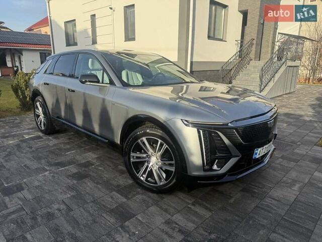 Сірий Каділак Lyriq, об'ємом двигуна 0 л та пробігом 20 тис. км за 39900 $, фото 5 на Automoto.ua