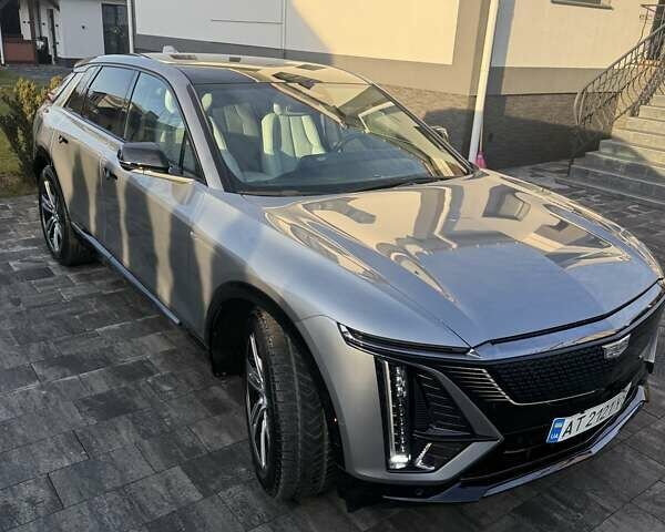 Сірий Каділак Lyriq, об'ємом двигуна 0 л та пробігом 20 тис. км за 39900 $, фото 9 на Automoto.ua