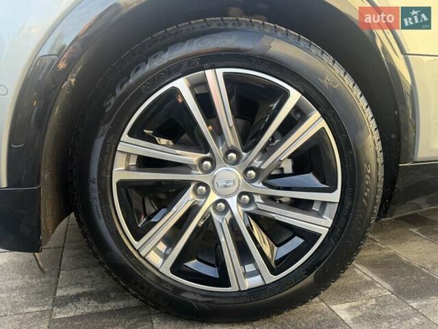 Сірий Каділак Lyriq, об'ємом двигуна 0 л та пробігом 20 тис. км за 39900 $, фото 46 на Automoto.ua