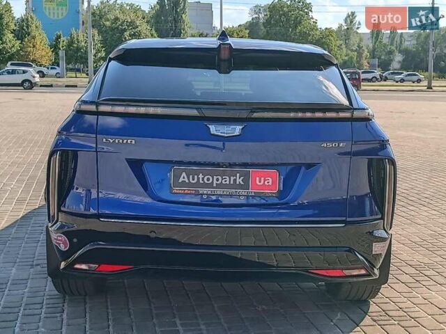 Синий Кадиллак Lyriq, объемом двигателя 0 л и пробегом 25 тыс. км за 46440 $, фото 9 на Automoto.ua