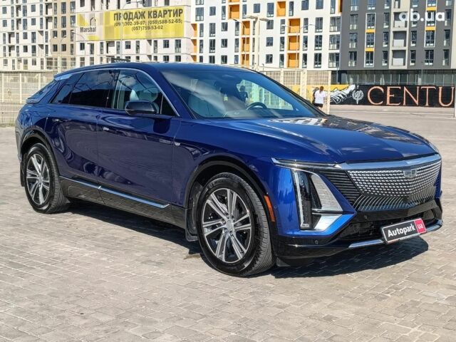 Синий Кадиллак Lyriq, объемом двигателя 0 л и пробегом 25 тыс. км за 46440 $, фото 7 на Automoto.ua