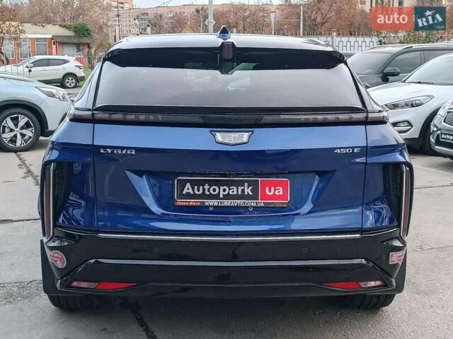 Синий Кадиллак Lyriq, объемом двигателя 0 л и пробегом 25 тыс. км за 45280 $, фото 10 на Automoto.ua