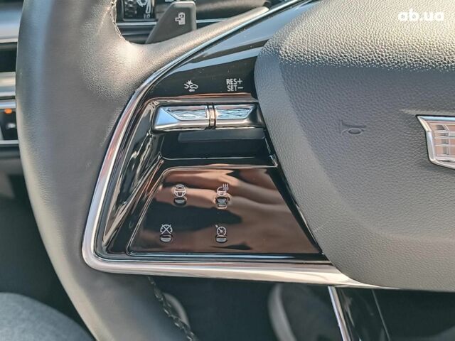 Синий Кадиллак Lyriq, объемом двигателя 0 л и пробегом 25 тыс. км за 46440 $, фото 23 на Automoto.ua