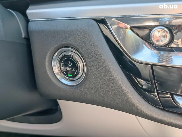 Синий Кадиллак Lyriq, объемом двигателя 0 л и пробегом 25 тыс. км за 46440 $, фото 25 на Automoto.ua