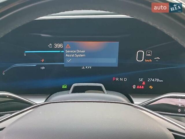Синий Кадиллак Lyriq, объемом двигателя 0 л и пробегом 25 тыс. км за 45280 $, фото 28 на Automoto.ua