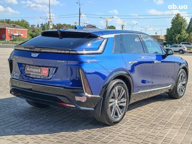 Синий Кадиллак Lyriq, объемом двигателя 0 л и пробегом 25 тыс. км за 46440 $, фото 9 на Automoto.ua