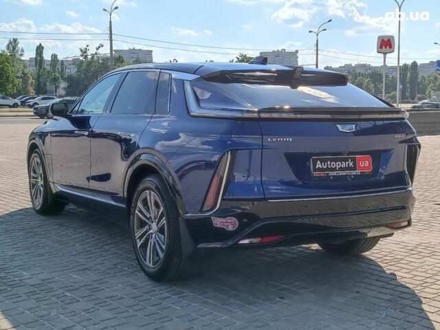 Синий Кадиллак Lyriq, объемом двигателя 0 л и пробегом 25 тыс. км за 46440 $, фото 11 на Automoto.ua