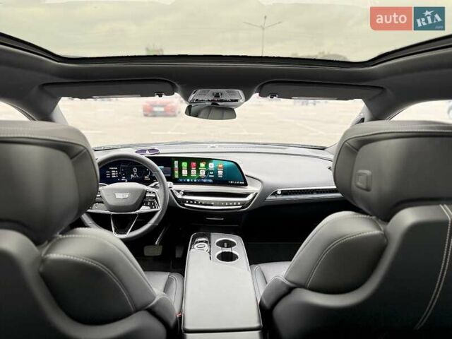 Синій Каділак Lyriq, об'ємом двигуна 0 л та пробігом 8 тис. км за 36000 $, фото 14 на Automoto.ua