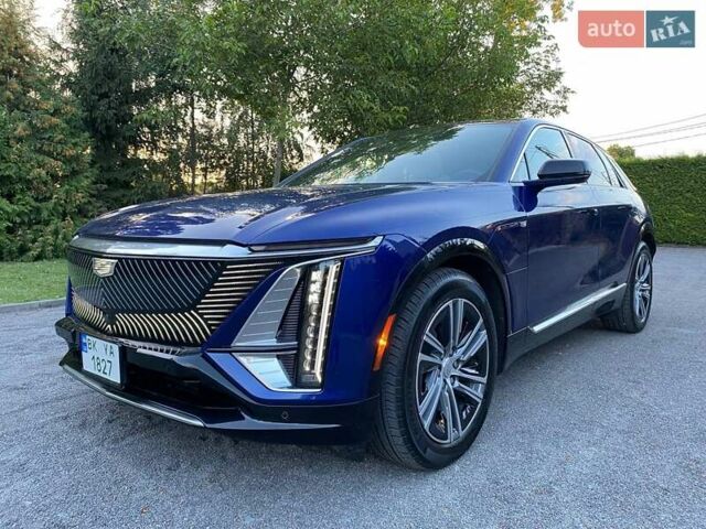 Синій Каділак Lyriq, об'ємом двигуна 0 л та пробігом 22 тис. км за 39000 $, фото 2 на Automoto.ua