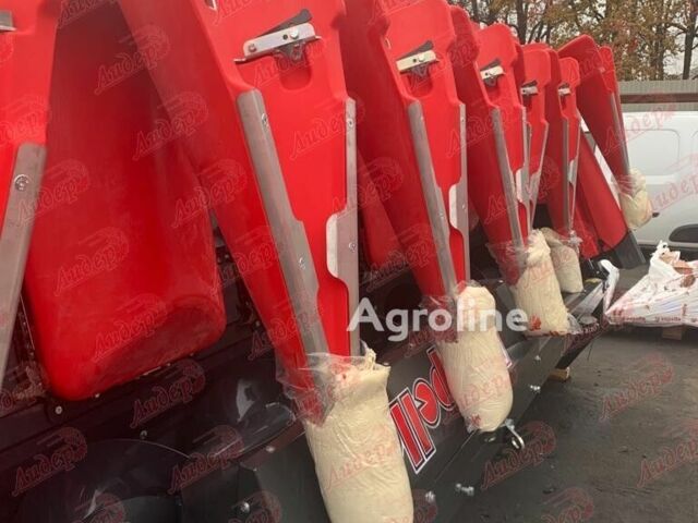 Червоний Капелло Другая, об'ємом двигуна 0 л та пробігом 0 тис. км за 45640 $, фото 10 на Automoto.ua