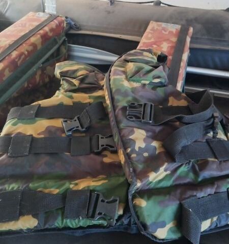 Кептейн 370, об'ємом двигуна 0 л та пробігом 2 тис. км за 2000 $, фото 6 на Automoto.ua