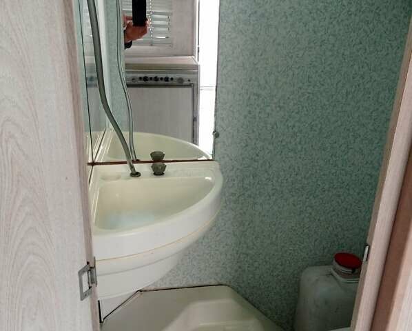 Бежевый Каравелла Бамба, объемом двигателя 0 л и пробегом 5 тыс. км за 3700 $, фото 16 на Automoto.ua