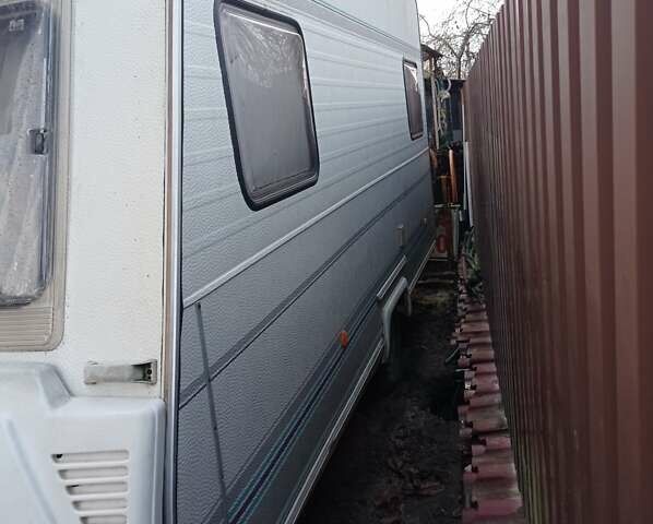 Бежевый Каравелла Бамба, объемом двигателя 0 л и пробегом 5 тыс. км за 3700 $, фото 1 на Automoto.ua