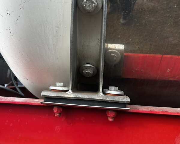 Красный Карди 39S3, объемом двигателя 0 л и пробегом 0 тыс. км за 30000 $, фото 2 на Automoto.ua