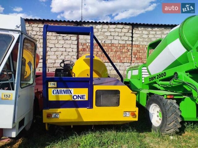 Жовтий Кармікс Ван, об'ємом двигуна 0 л та пробігом 20 тис. км за 19500 $, фото 1 на Automoto.ua