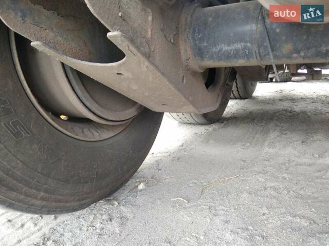 Чорний Карнехл ЦХКС, об'ємом двигуна 0 л та пробігом 100 тис. км за 13500 $, фото 10 на Automoto.ua