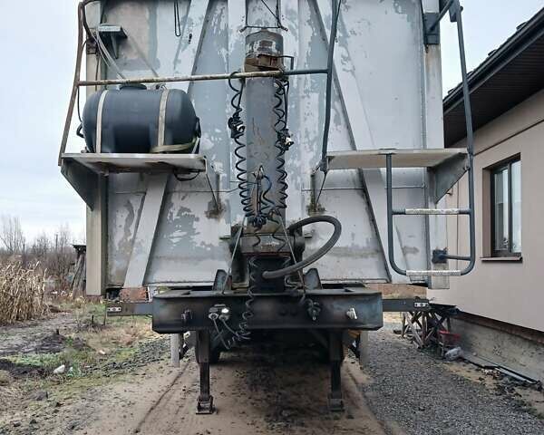 Сірий Карнехл ЦХКС, об'ємом двигуна 0 л та пробігом 400 тис. км за 12800 $, фото 1 на Automoto.ua