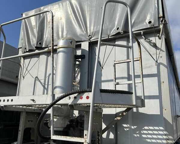 Сірий Карнехл CHKS/AH, об'ємом двигуна 0 л та пробігом 100 тис. км за 24000 $, фото 2 на Automoto.ua